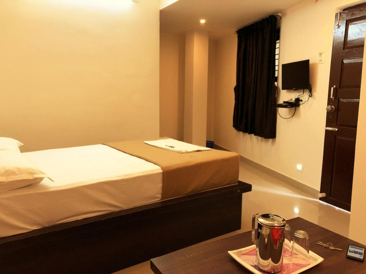 Cosmo Lodge 门格洛尔 外观 照片