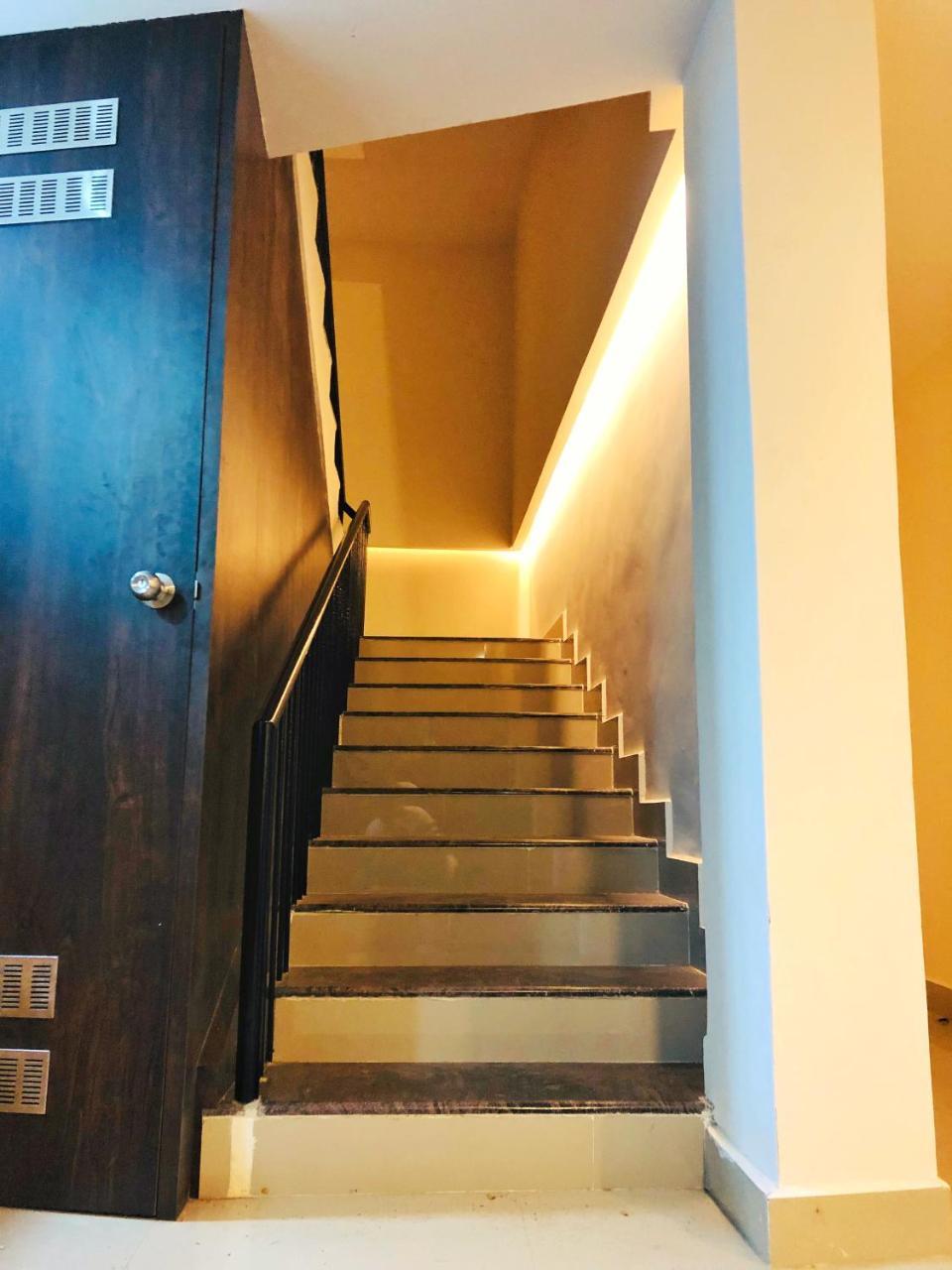 Cosmo Lodge 门格洛尔 外观 照片